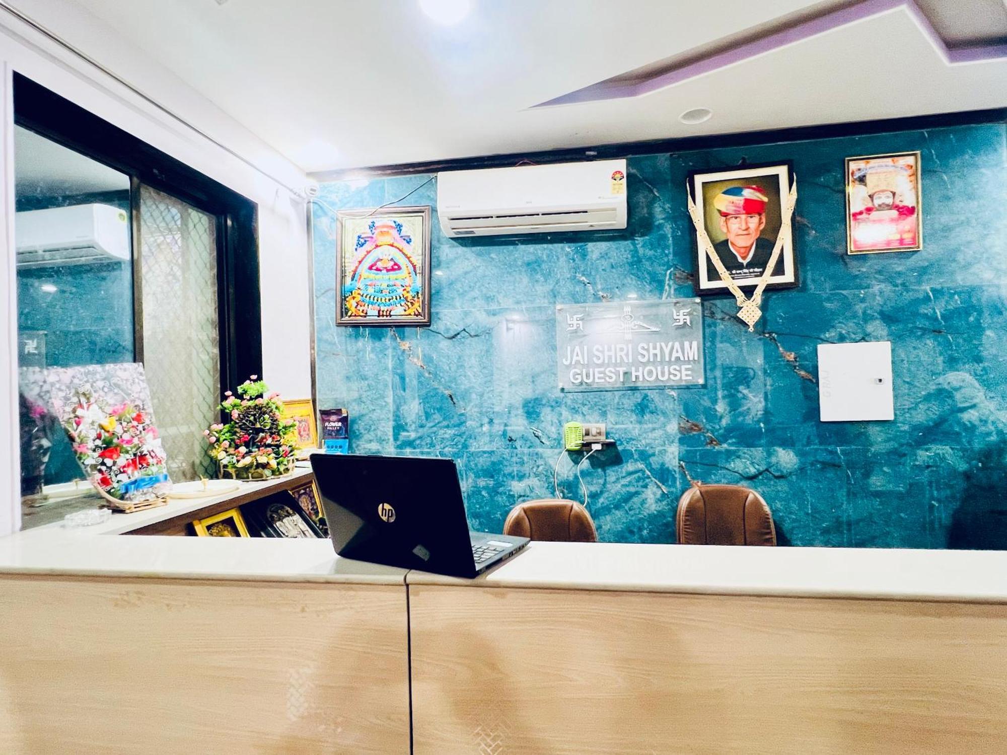 Shree Shyam Hotel Toran Dawar Khātu Екстериор снимка